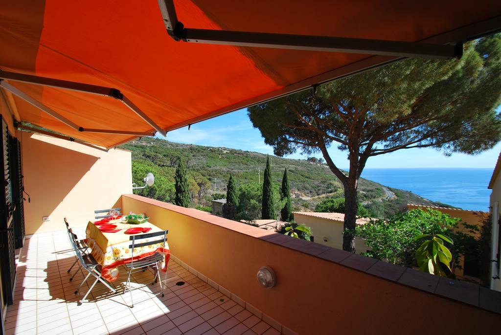 Grotta Azzurra Apartment San Piero in Campo  Kültér fotó